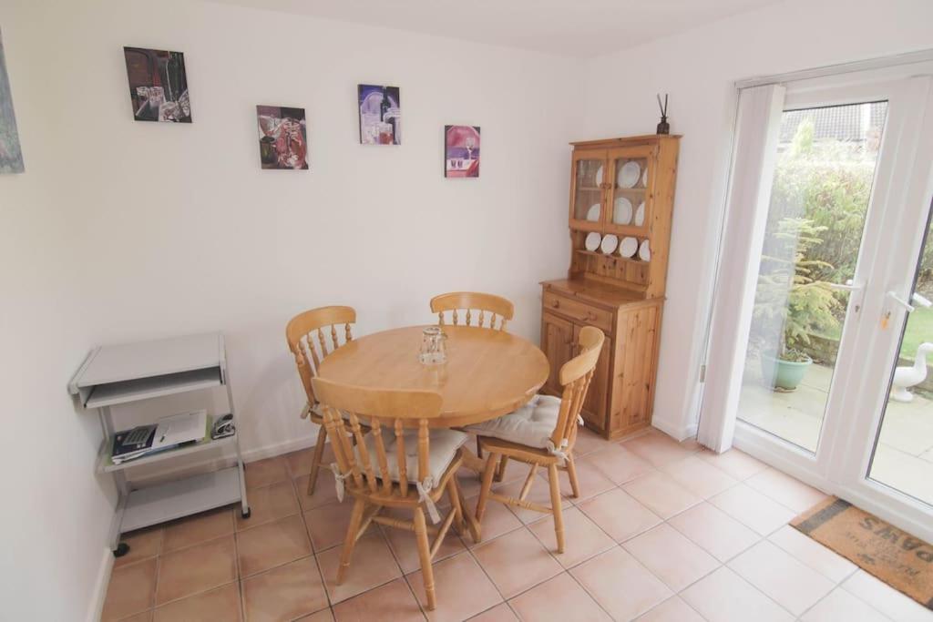 索利赫尔2 Bed House - Bhx - Nec别墅 外观 照片